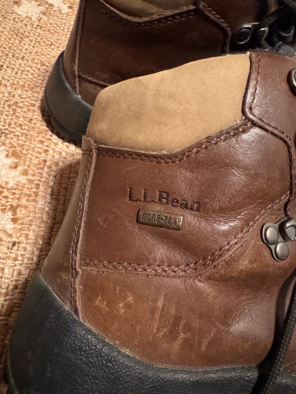 LL Bean Womens Hiking Boot Goretex Size 7.5 wide WATERPROOF - Picture 4 of 10
